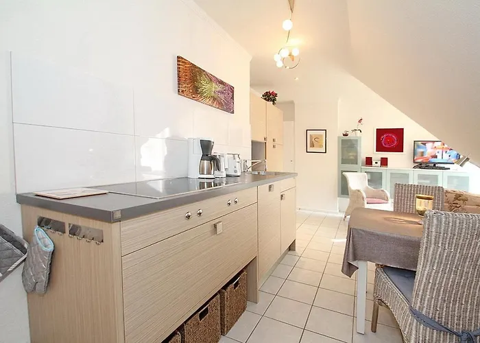 Am Rosenhain 8 Am Rosenhain 8 4 Lägenhet